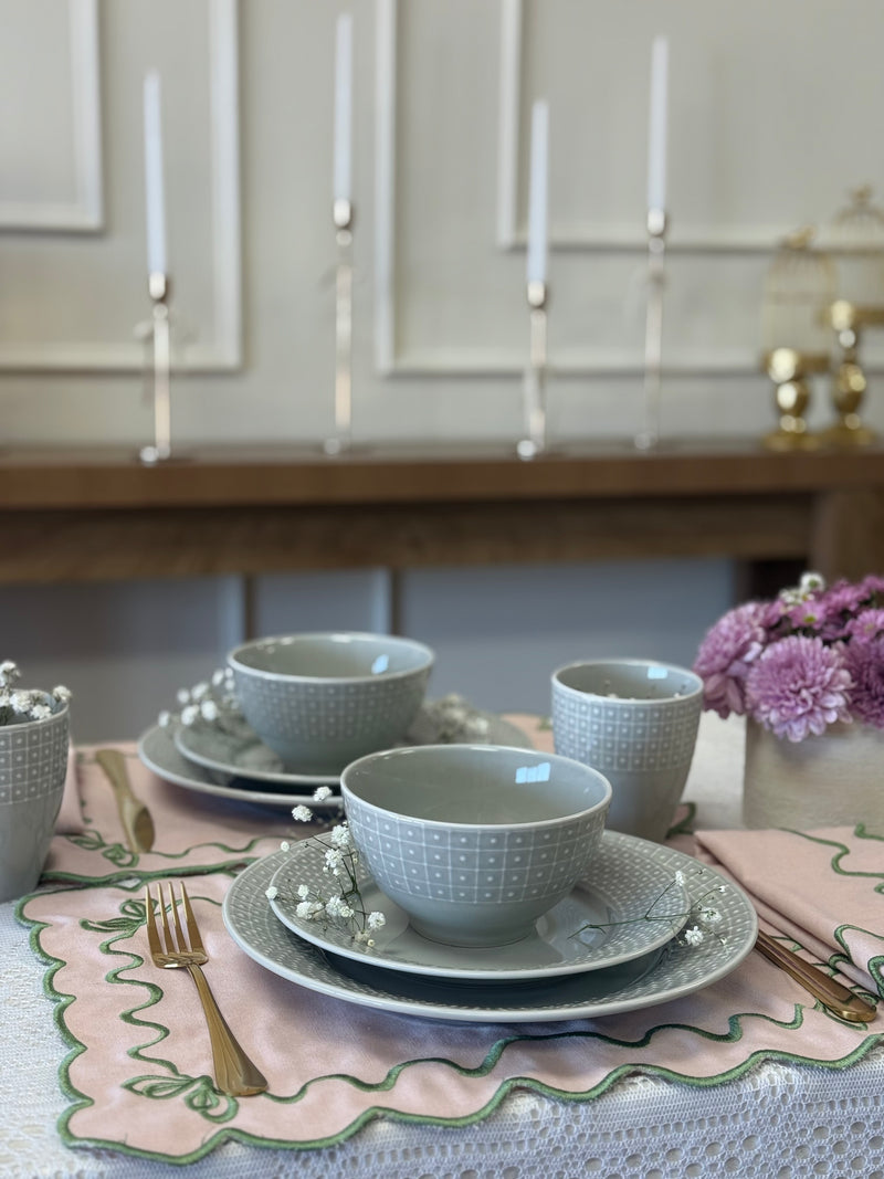 Blushing Meadow Placemats– Set of 4